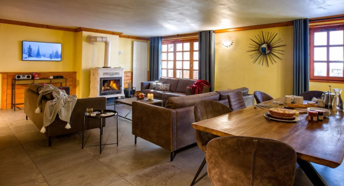 Chalet Cristal 4, Val D'Isere ski chalet, image 2